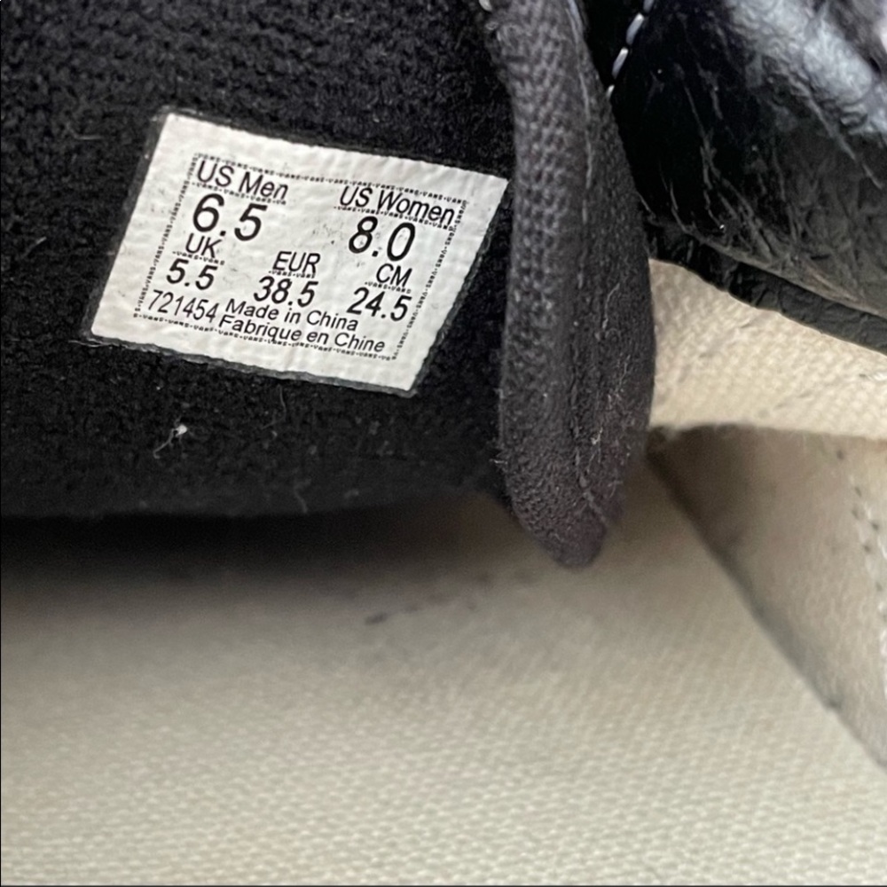Vans Leopard Animal Print Sneakers - Picture 6 of 8